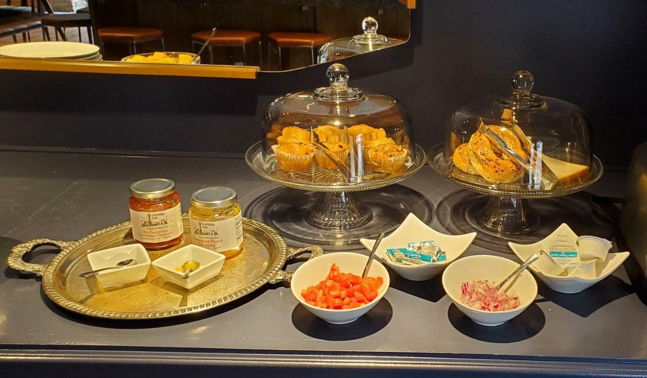 The Ruby Hotel 라운드 록 외부 사진